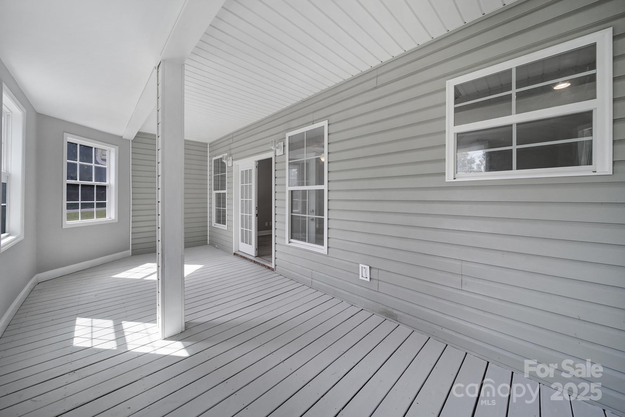 Stonetrace - Residential