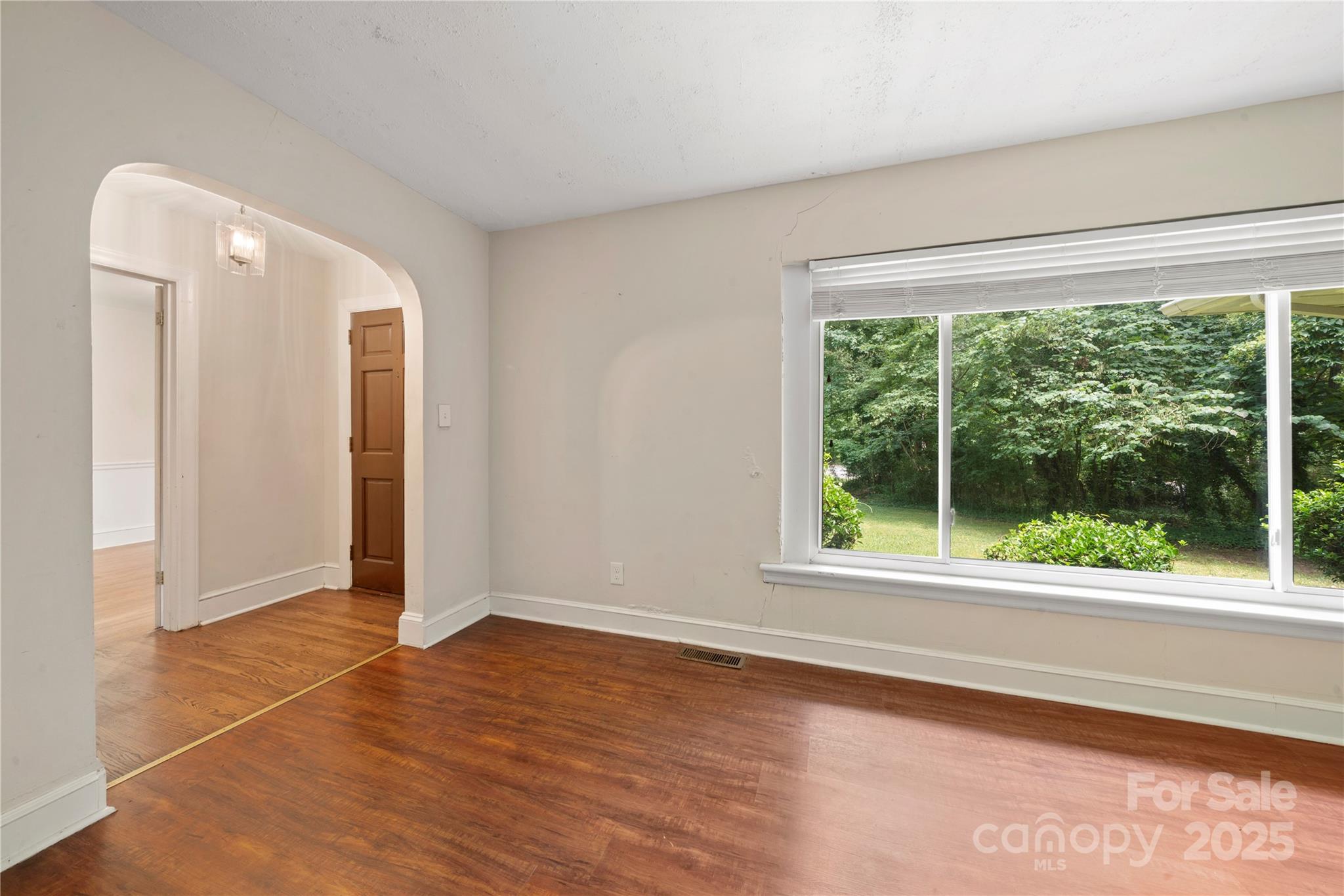 7010 Monroe Road