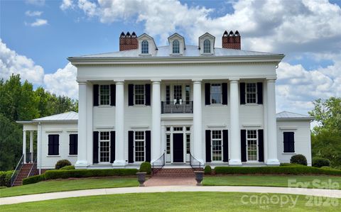 Photo of 18632 Nantz Road, Cornelius, NC 28031 (MLS # 4400219)