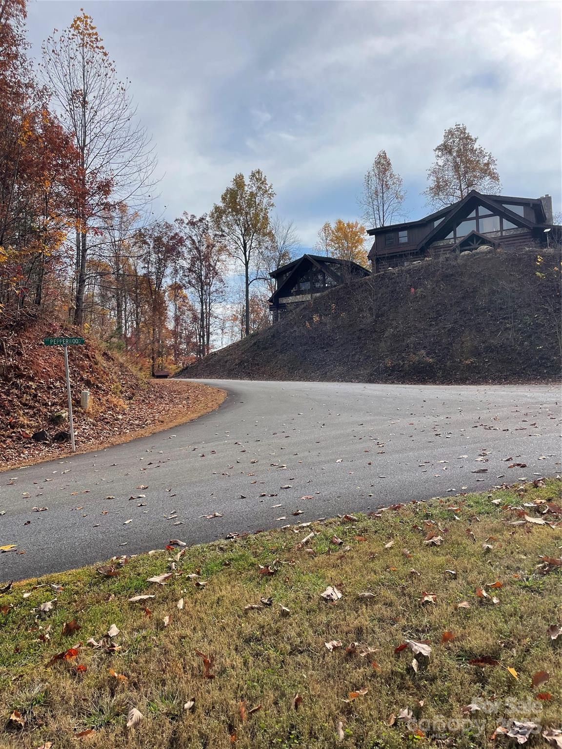 Forest Heights - Land