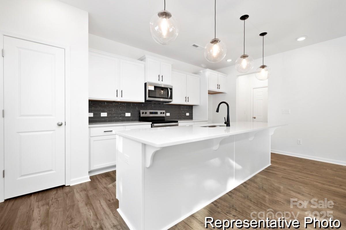 1101 Lorrie Lane 417
