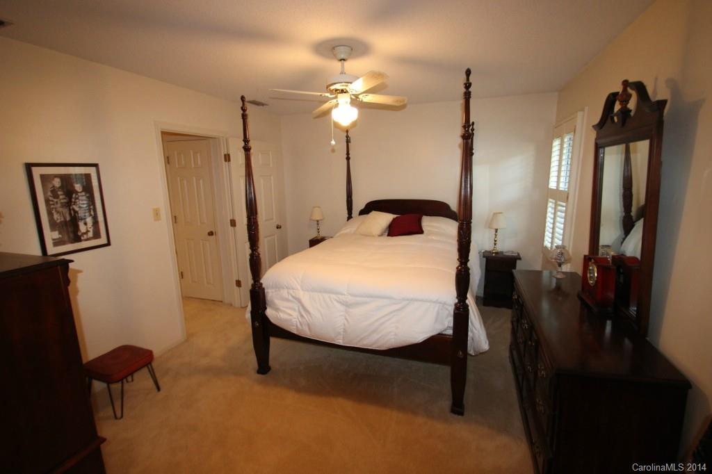 Meadowbrook - Residential