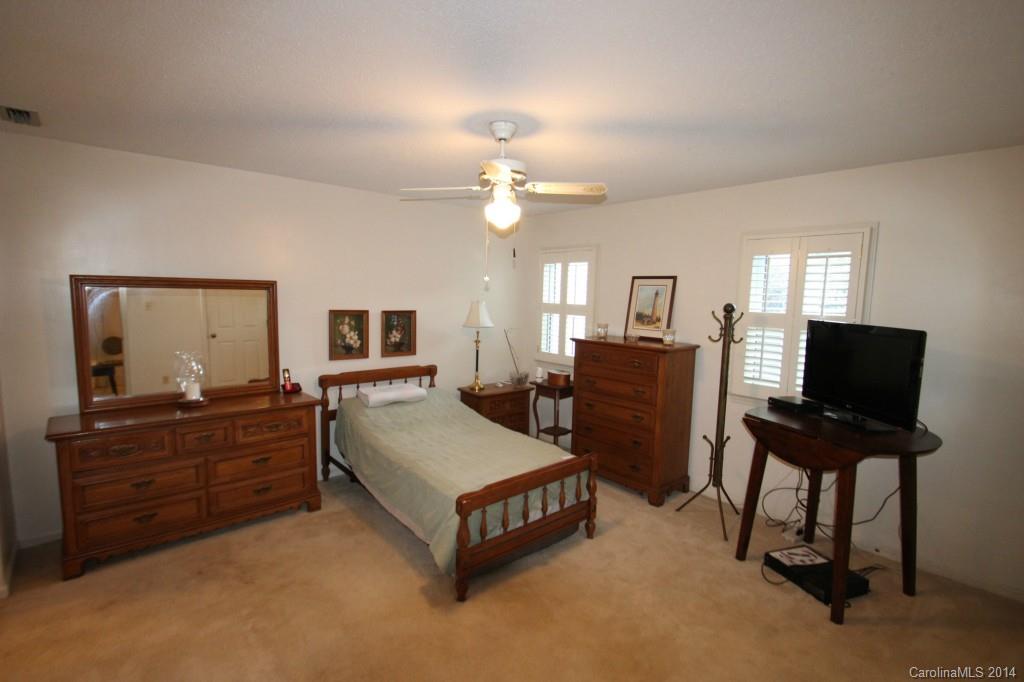 Meadowbrook - Residential