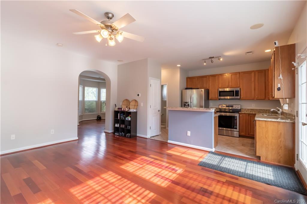 Ridge Pointe - Residential