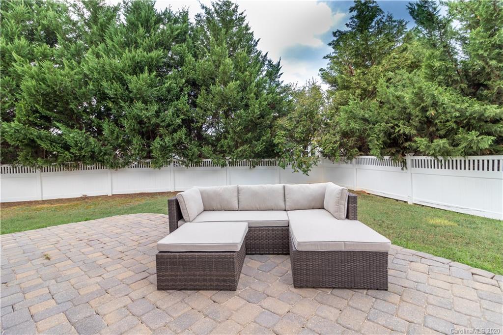 Ridge Pointe - Residential