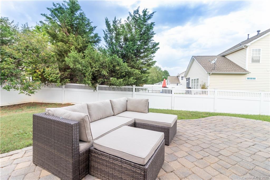 Ridge Pointe - Residential