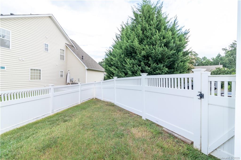 Ridge Pointe - Residential