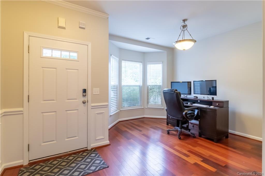 Ridge Pointe - Residential