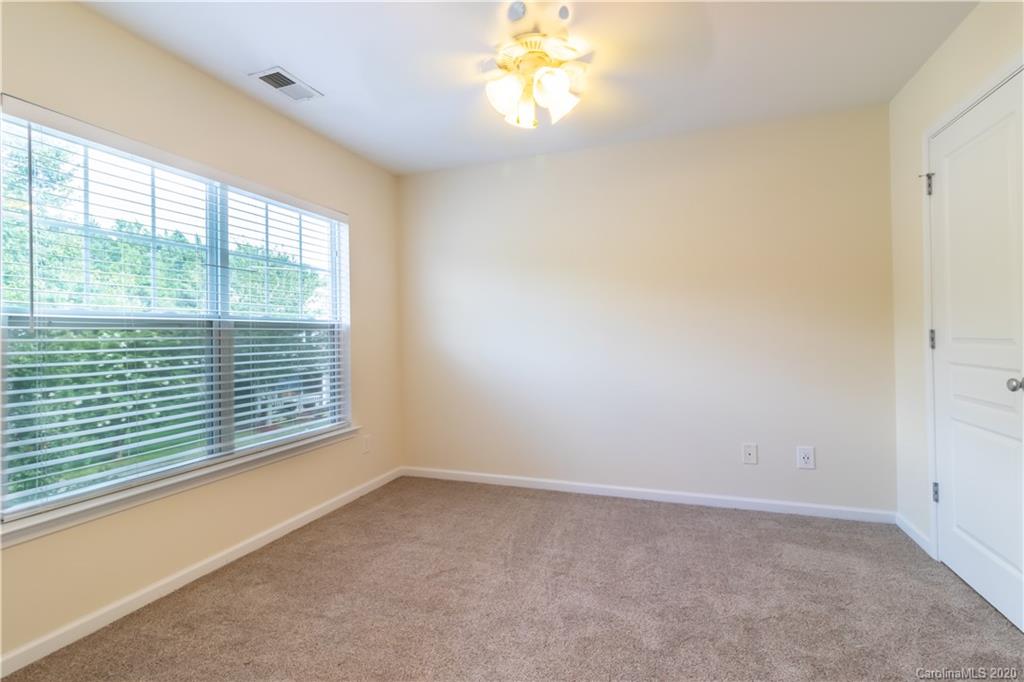 Ridge Pointe - Residential