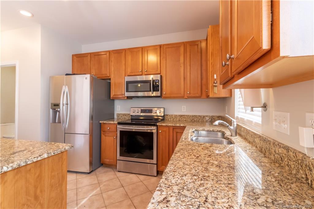 Ridge Pointe - Residential