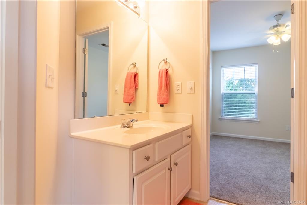 Ridge Pointe - Residential