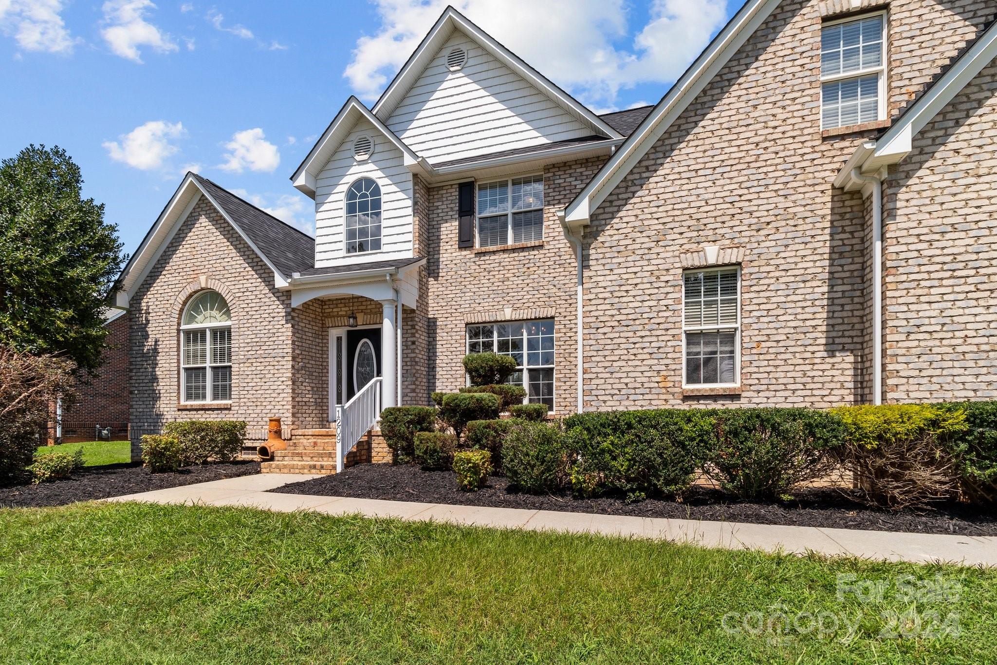 Granite Commons - Residential