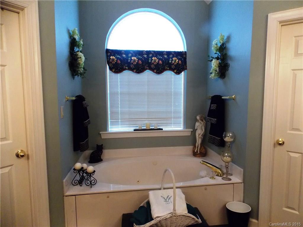 Cedarfield - Residential