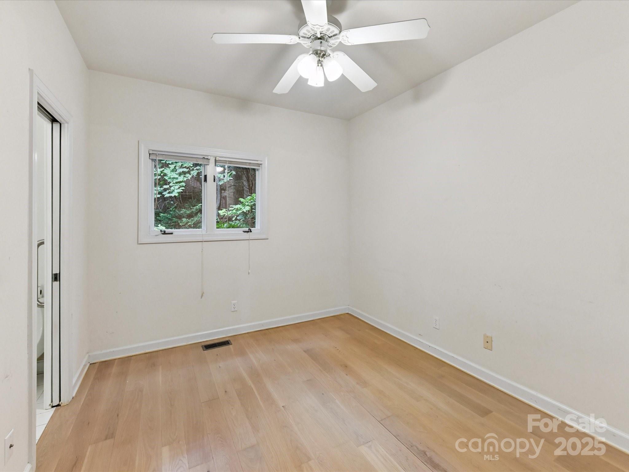 Tega Cay - Residential