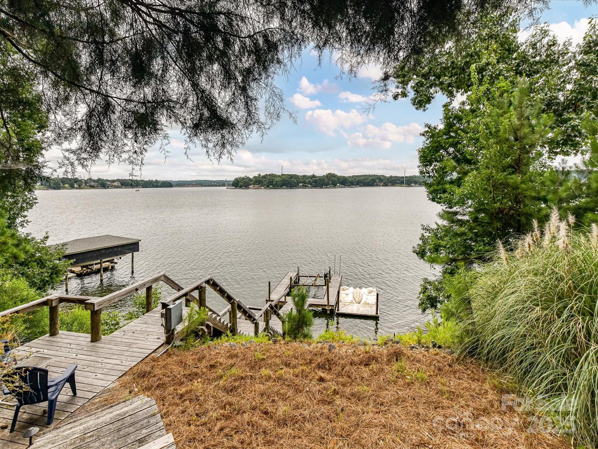 Tega Cay - Residential