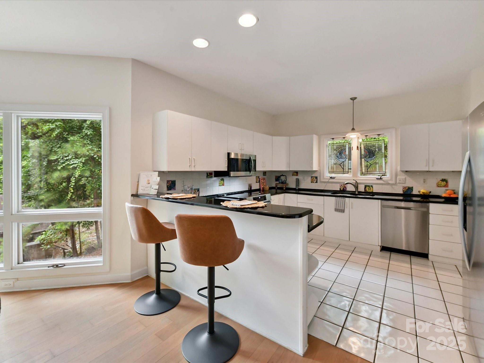 Tega Cay - Residential