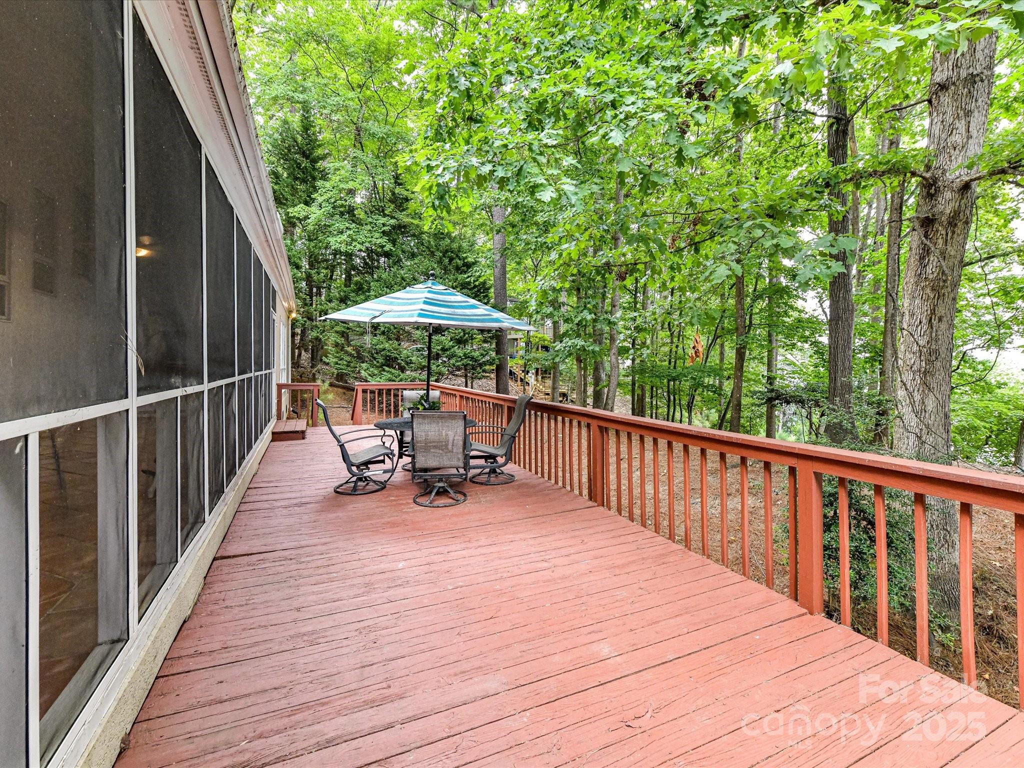 Tega Cay - Residential