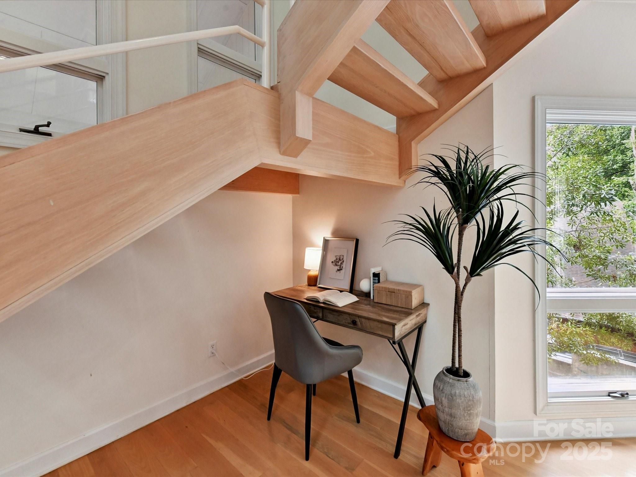 Tega Cay - Residential