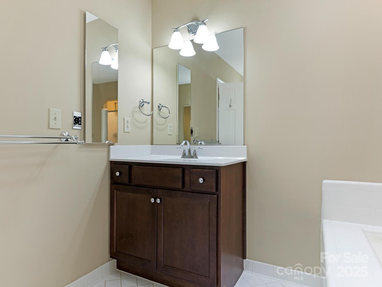 Carsons Pond - Residential