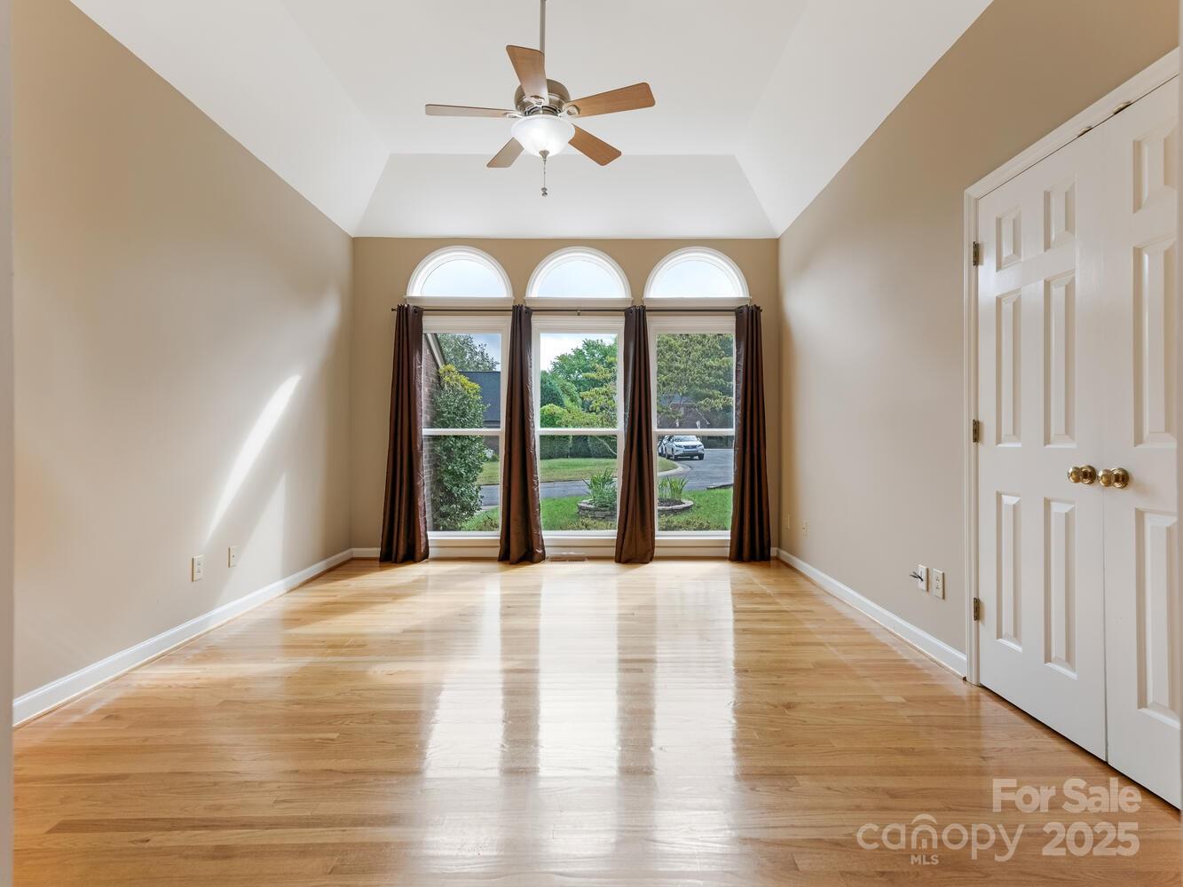 Carsons Pond - Residential