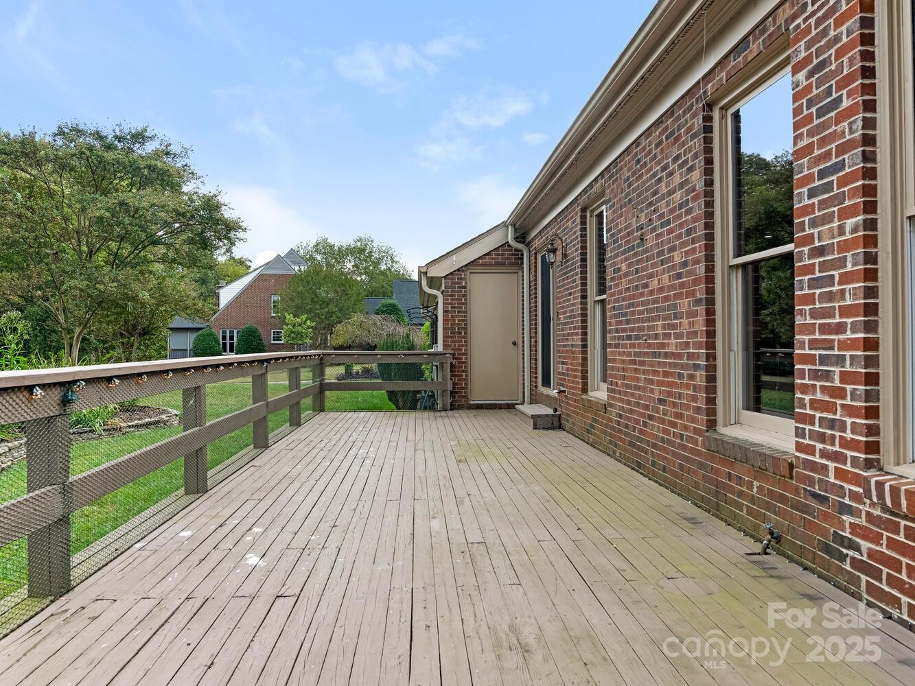 Carsons Pond - Residential