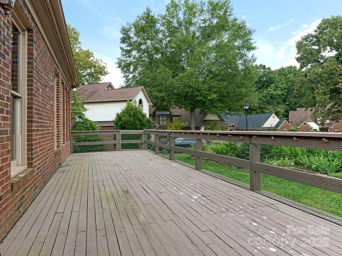 Carsons Pond - Residential