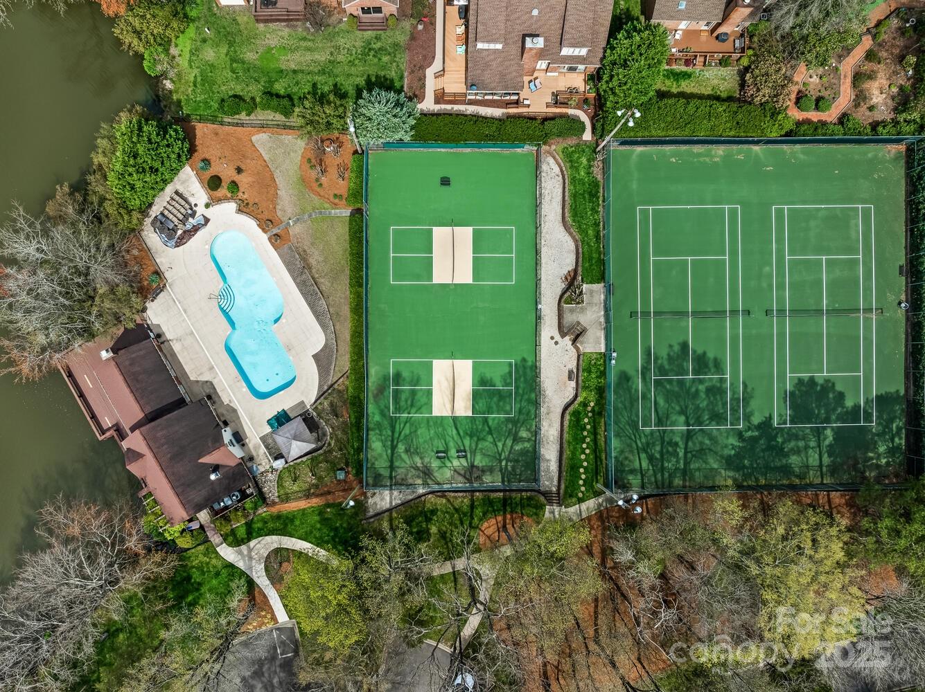 Carsons Pond - Residential