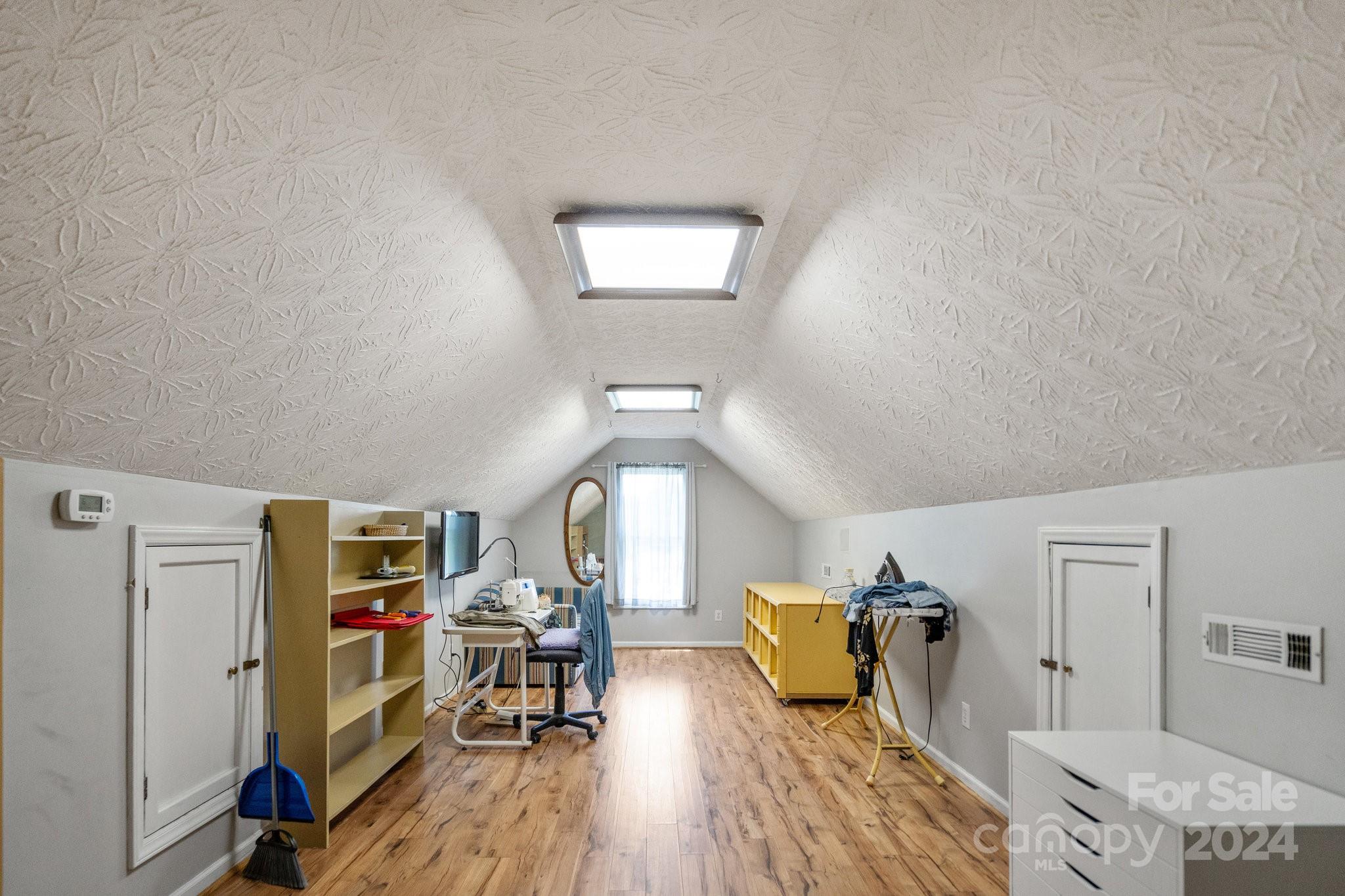 Larkin Sloan Estates - Residential