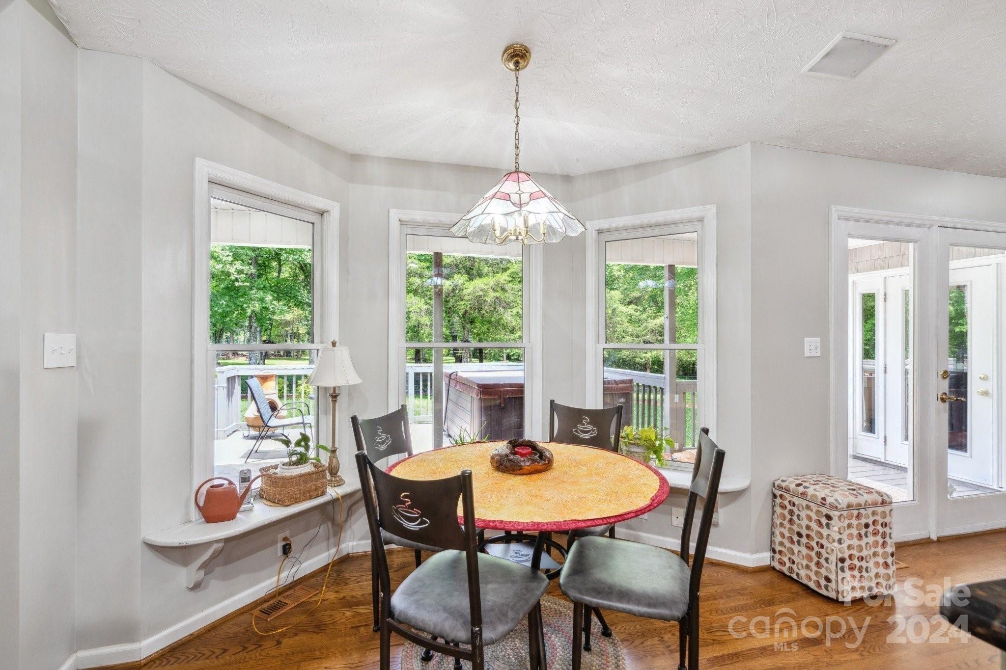 Larkin Sloan Estates - Residential