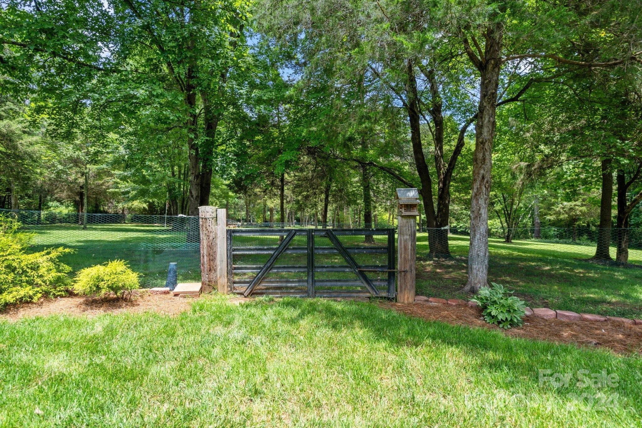 Larkin Sloan Estates - Residential