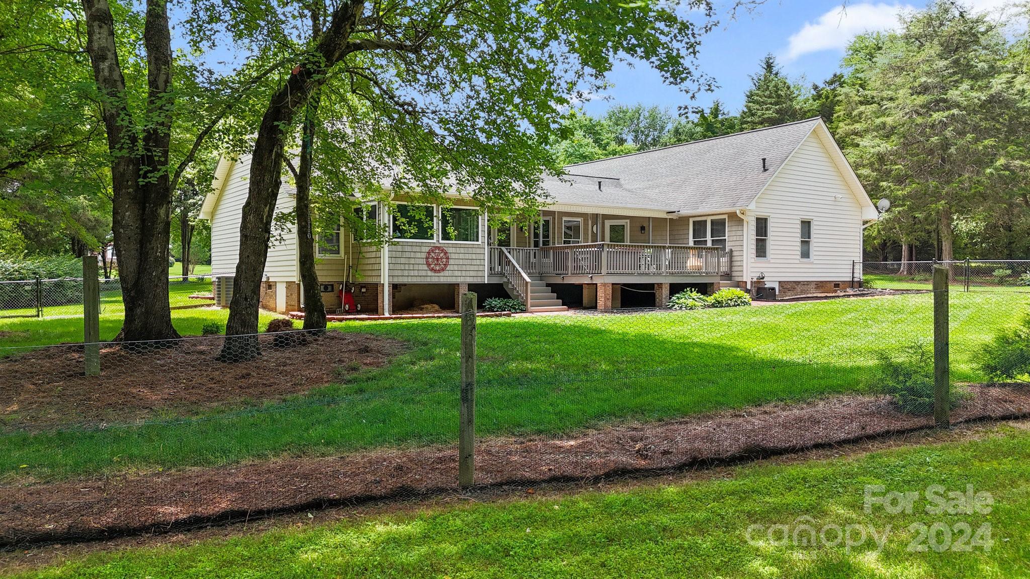 Larkin Sloan Estates - Residential