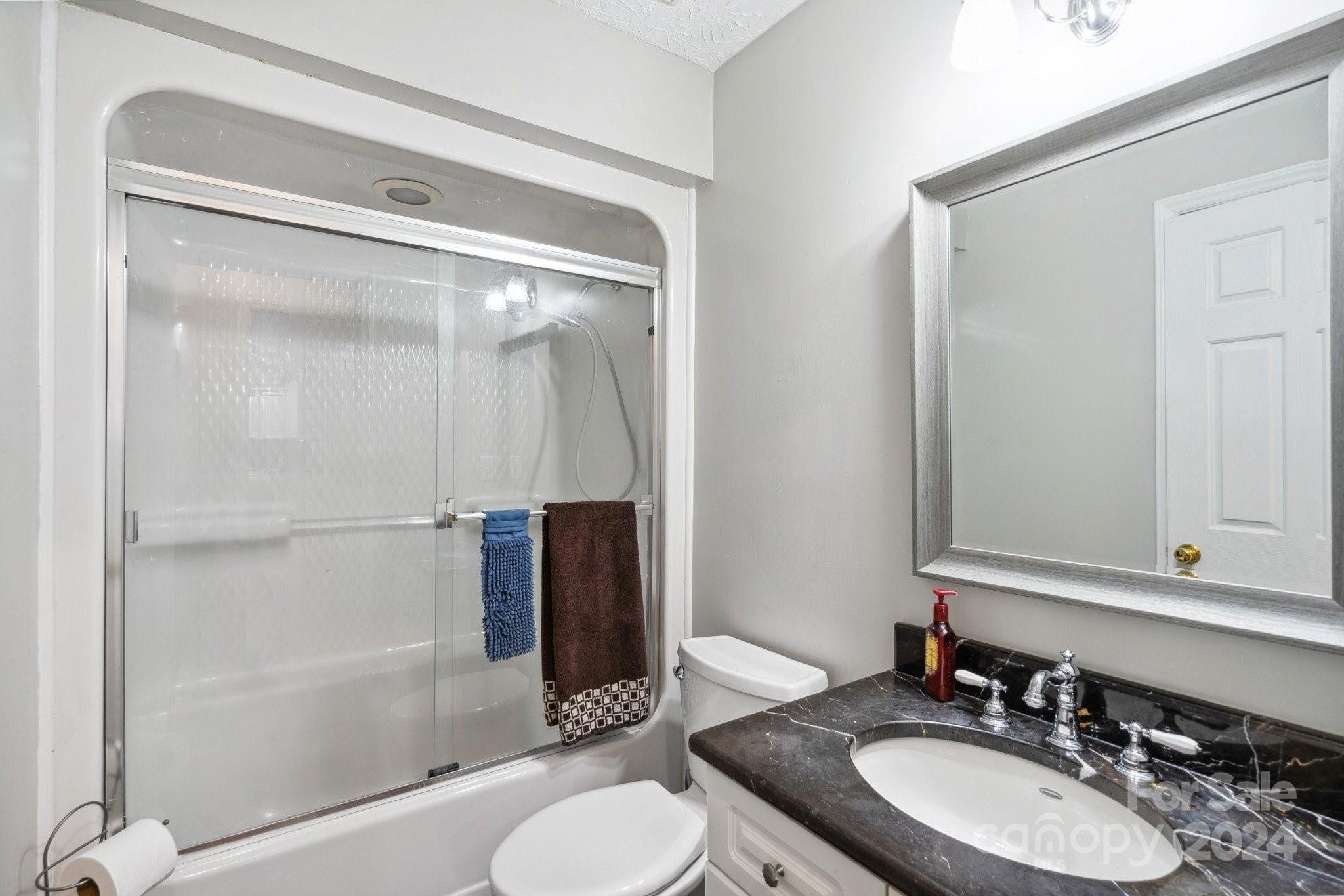 Larkin Sloan Estates - Residential