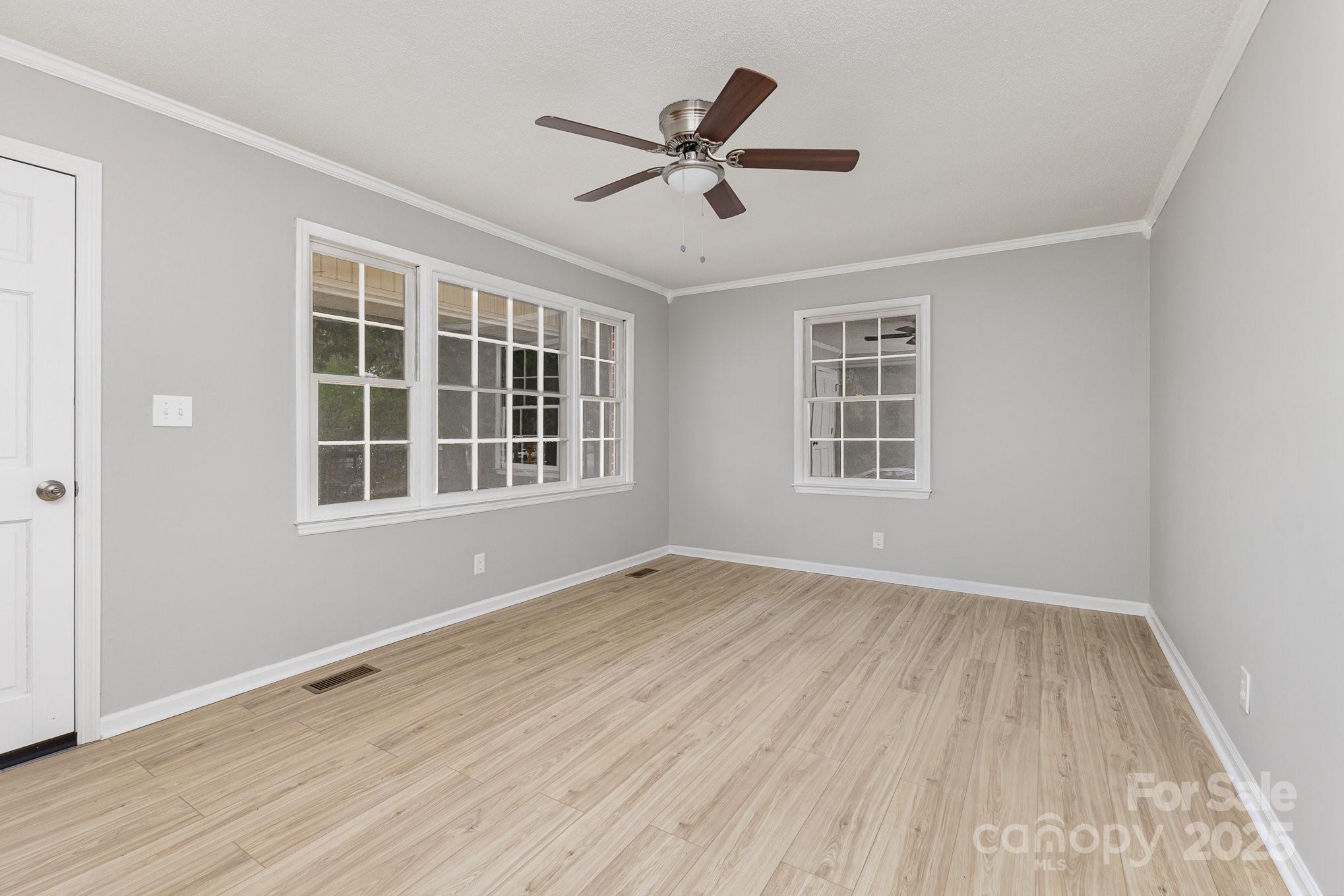 White Oaks - Residential