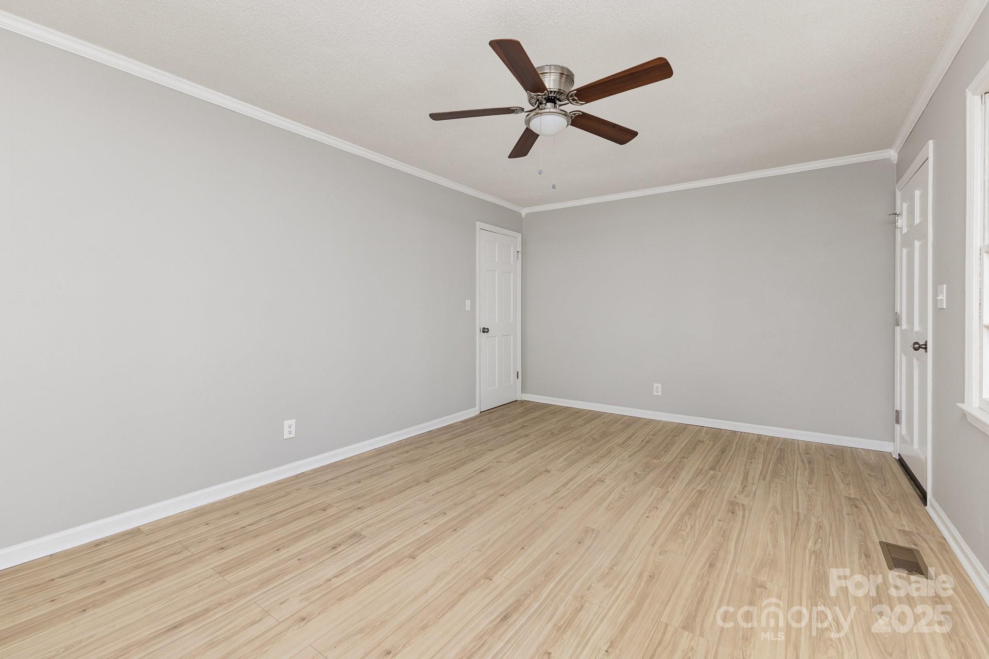 White Oaks - Residential