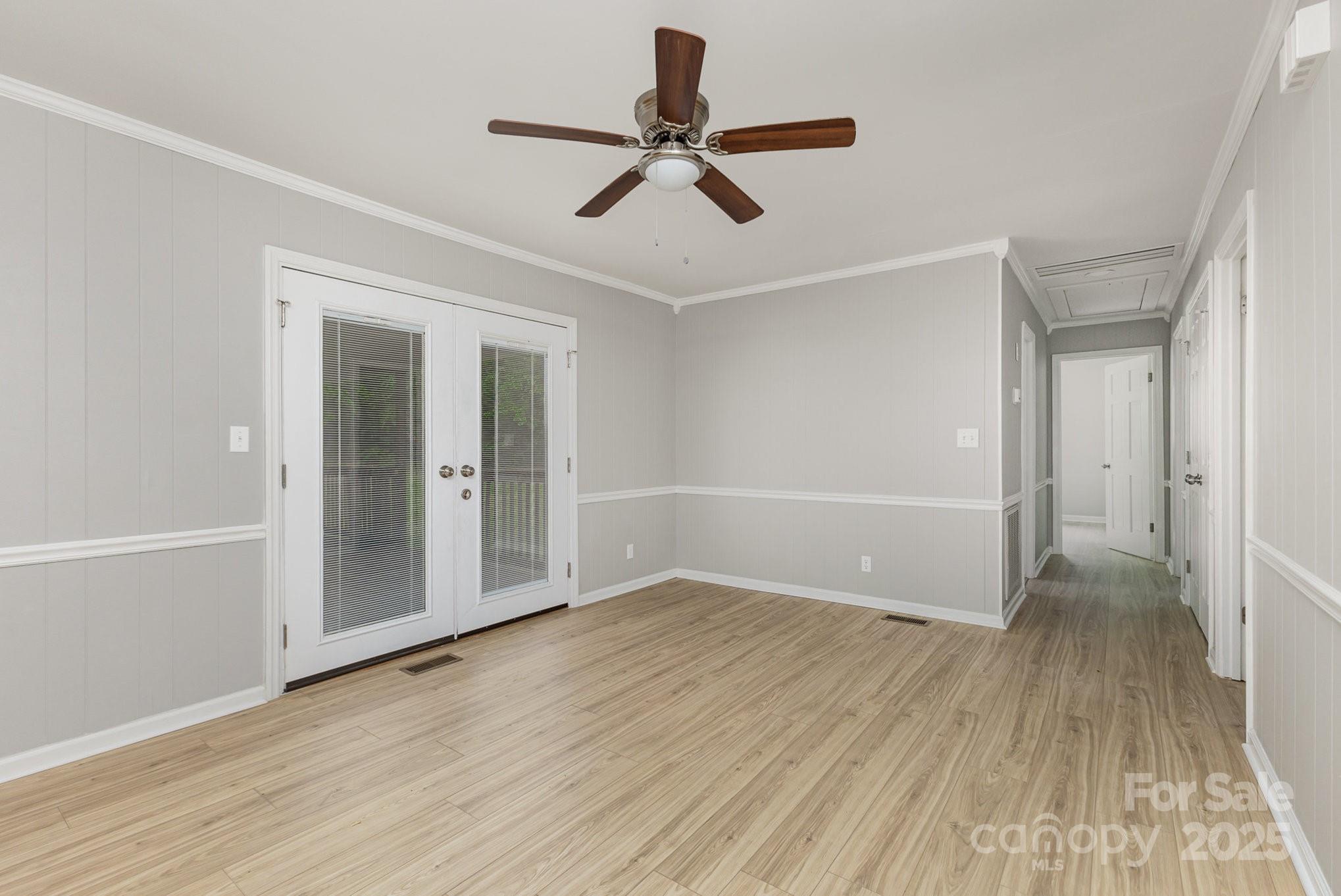 White Oaks - Residential