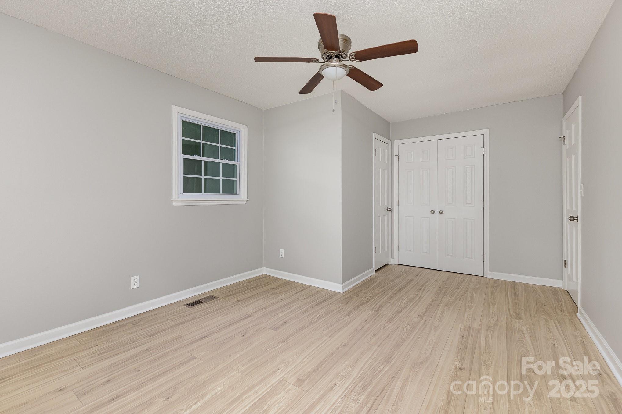 White Oaks - Residential