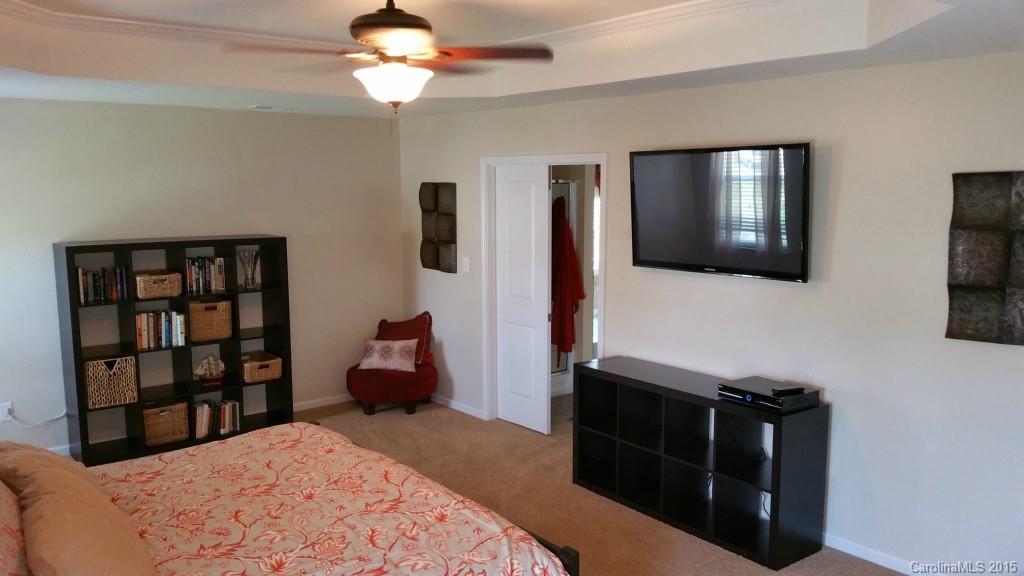 Almond Glen - Residential