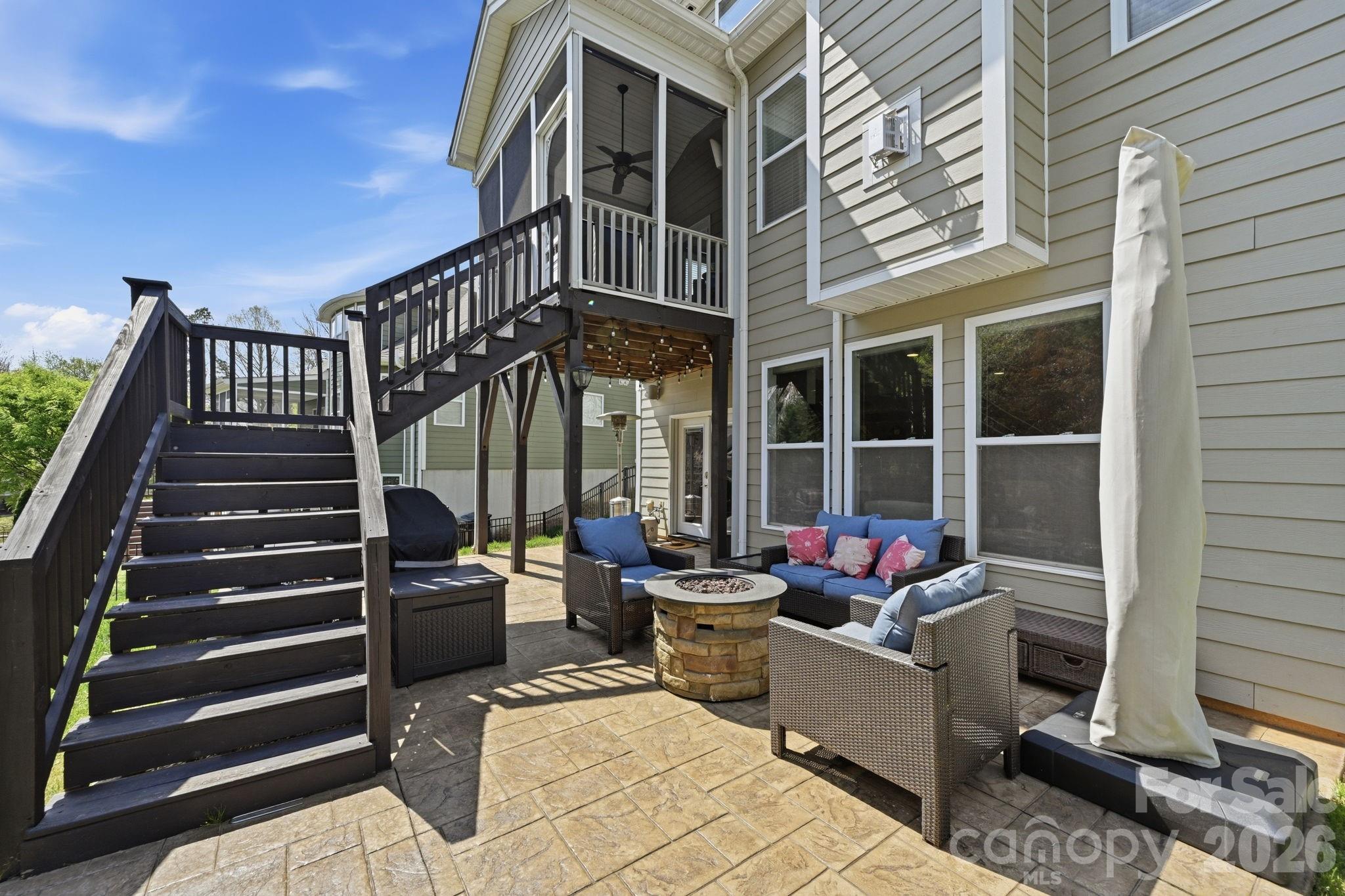 The Vineyards on Lake Wylie - Residential