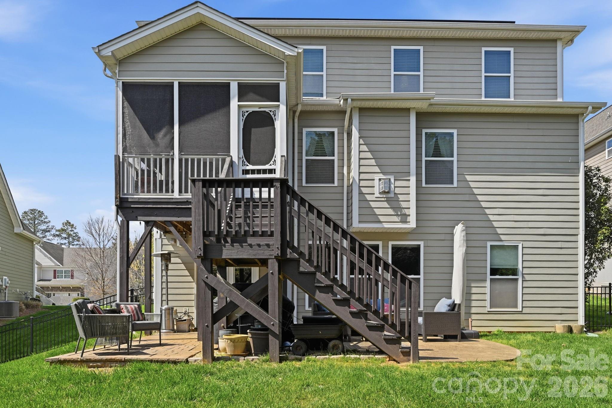 The Vineyards on Lake Wylie - Residential