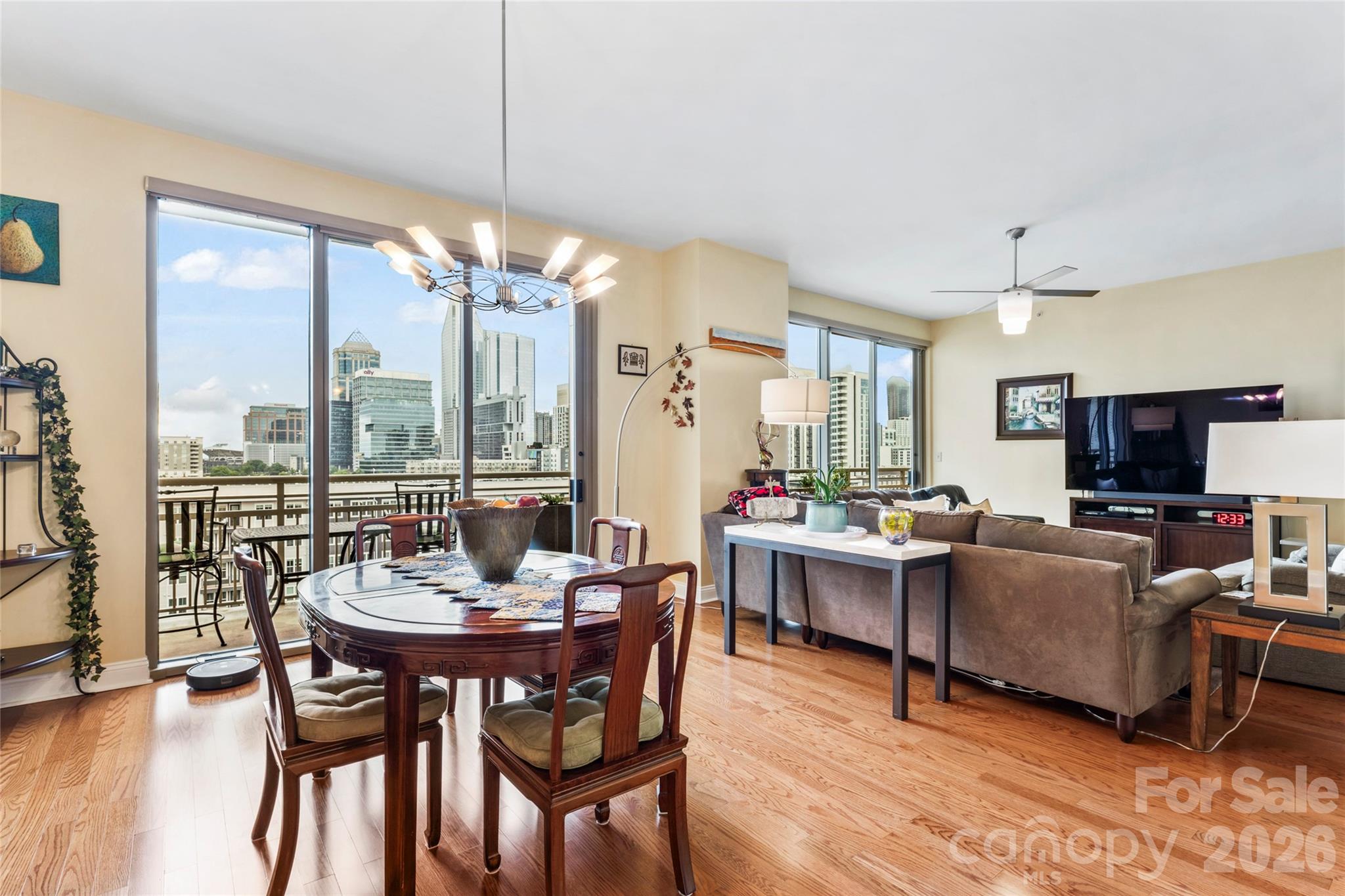 Royal Court - Residential