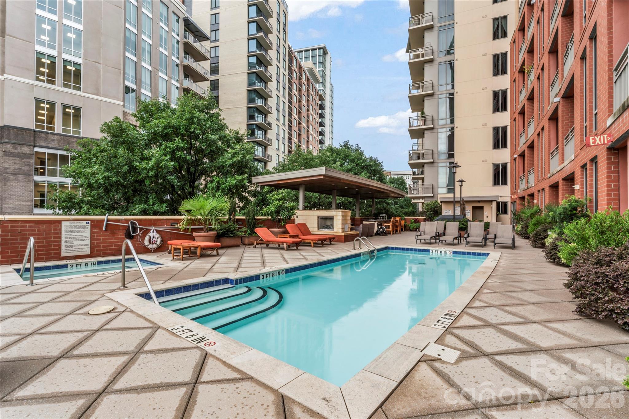 Royal Court - Residential