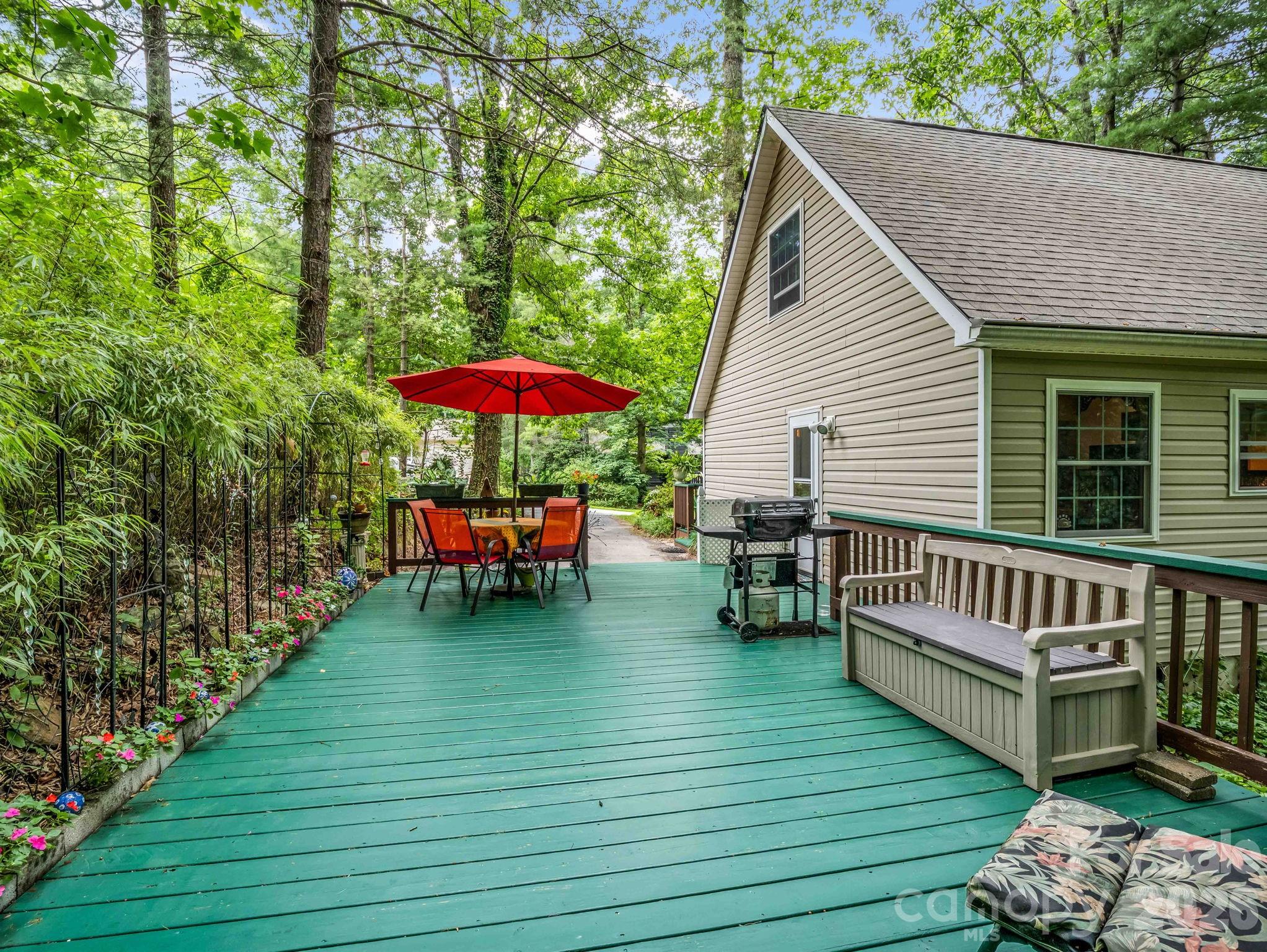 115 Cinnamon Way