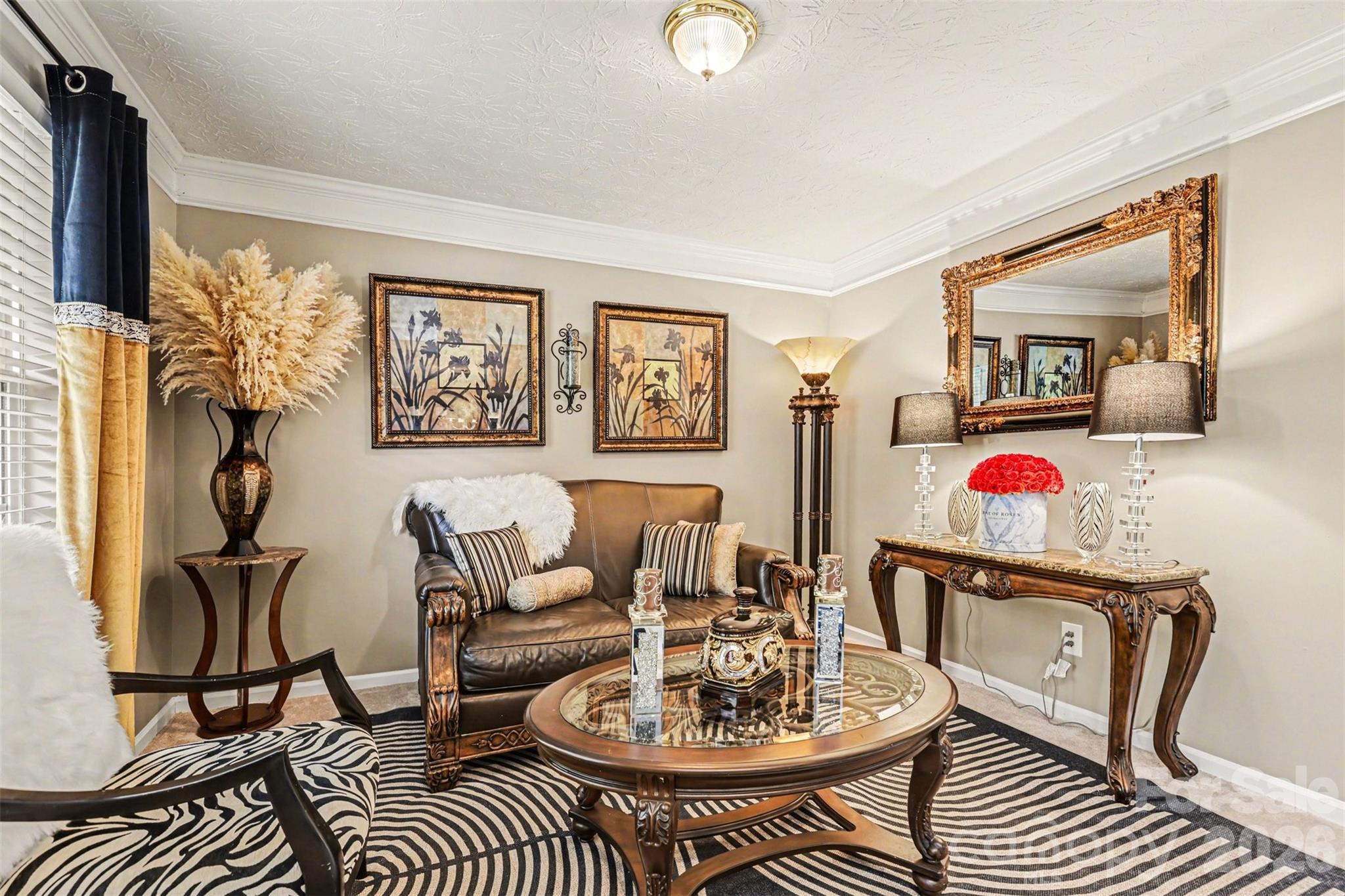 4905 Eagle Creek Drive