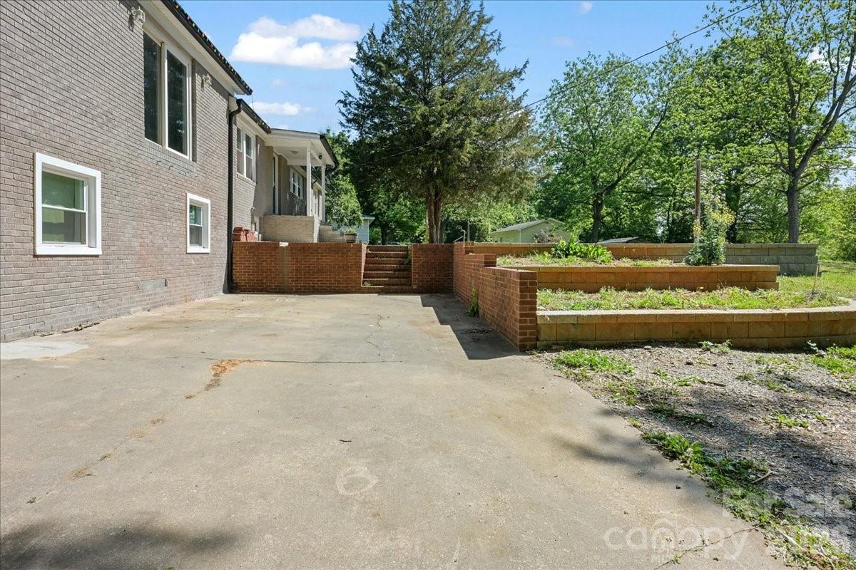 Springdale - Residential