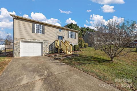 A home in Hickory