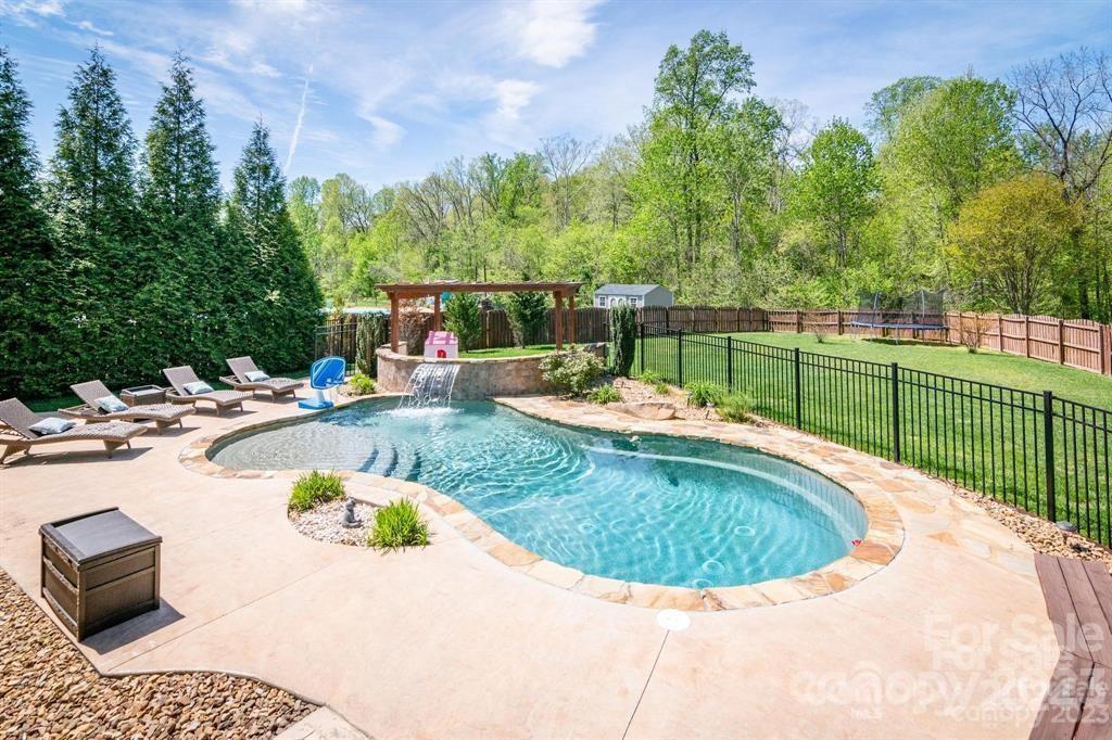 Cherry Grove - Residential