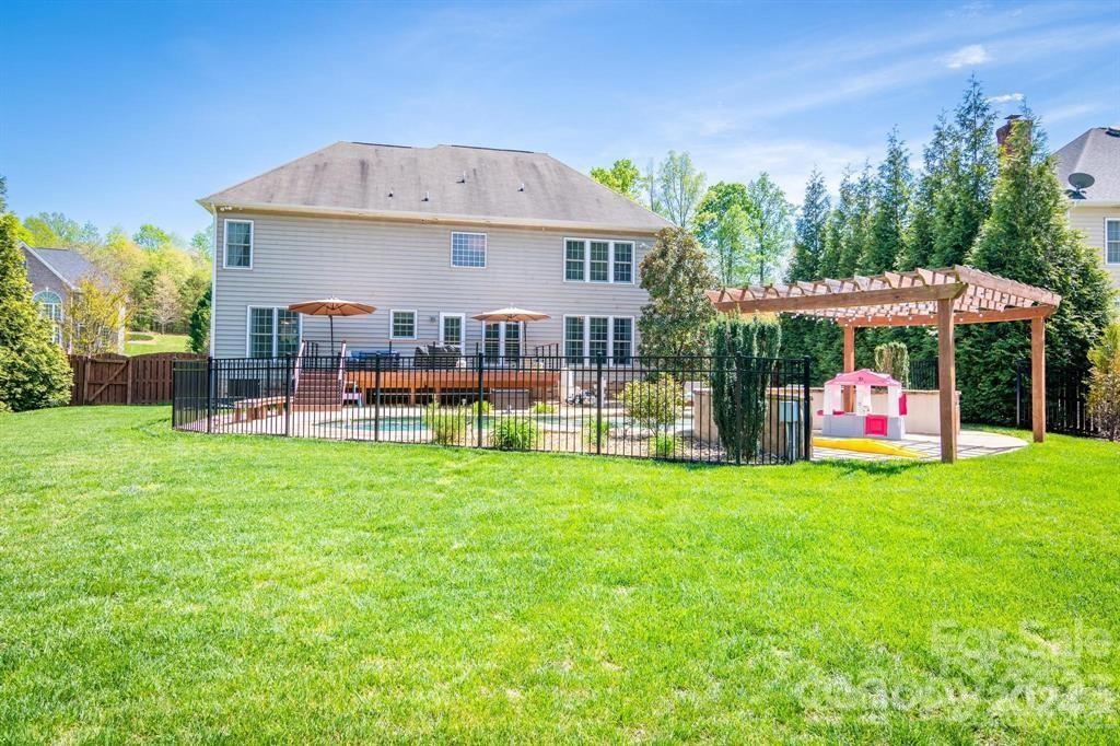 Cherry Grove - Residential
