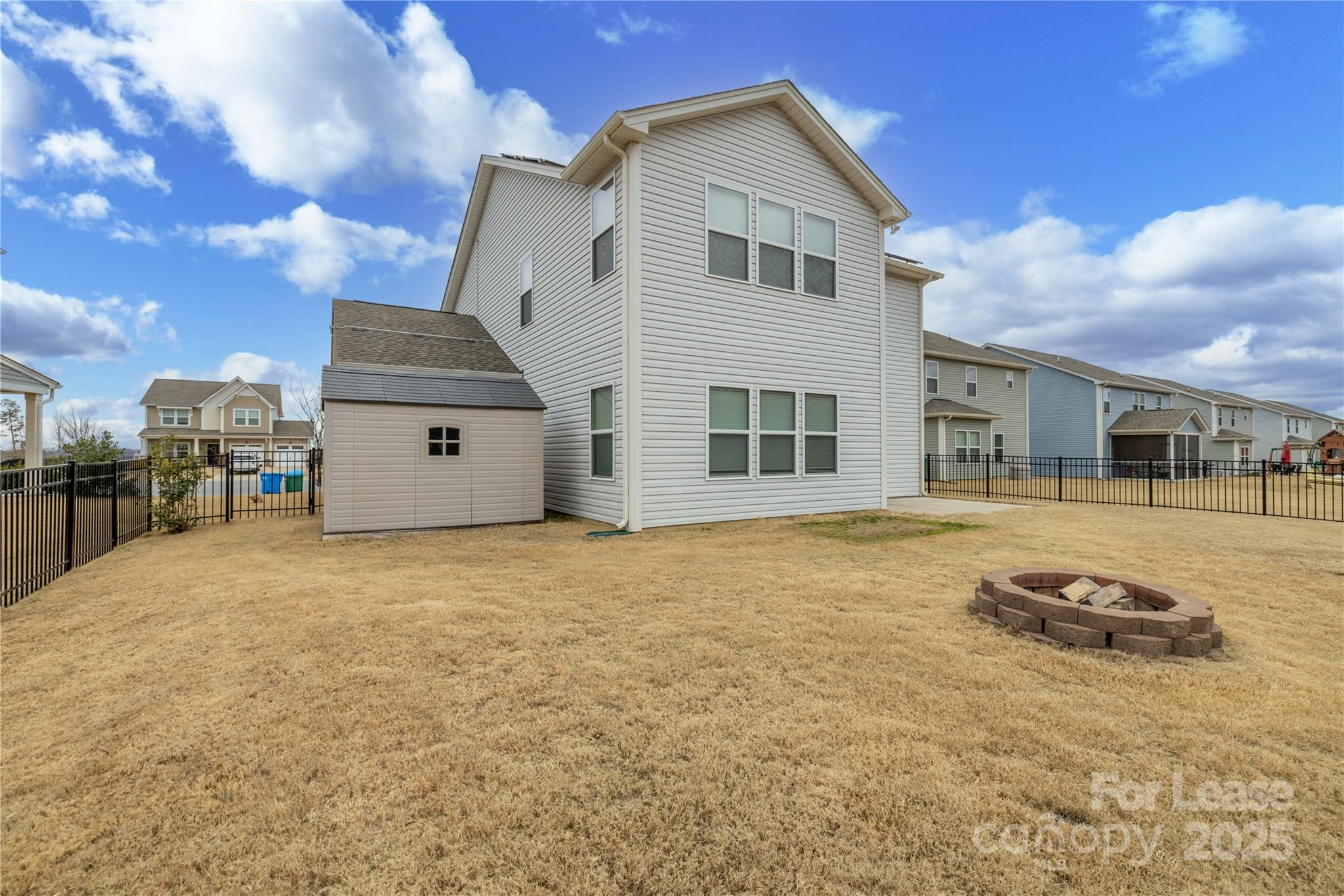 Whispering Hills - Residential Lease