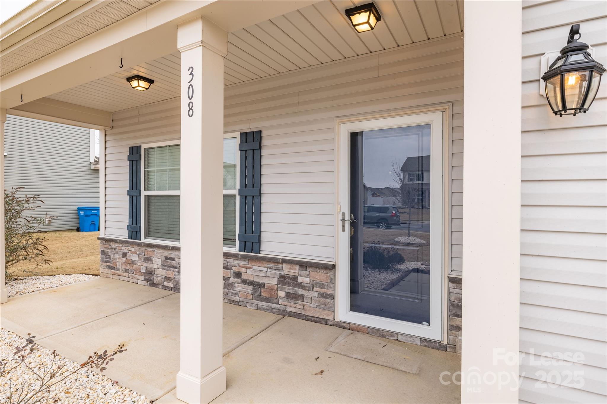 Whispering Hills - Residential Lease