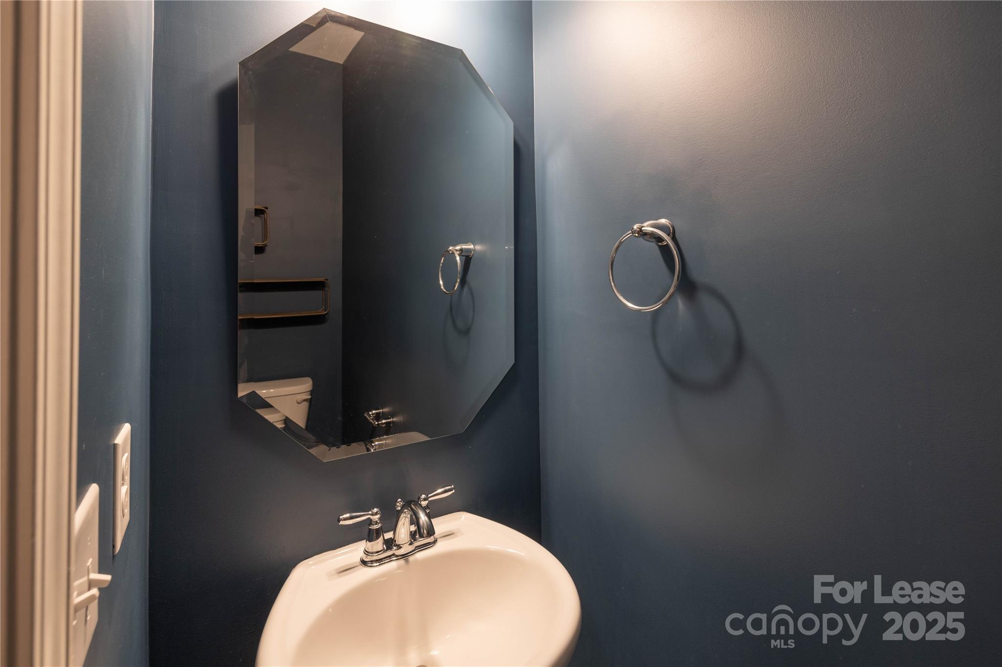 Whispering Hills - Residential Lease